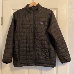 Patagonia Nano Puff 
Mens size S